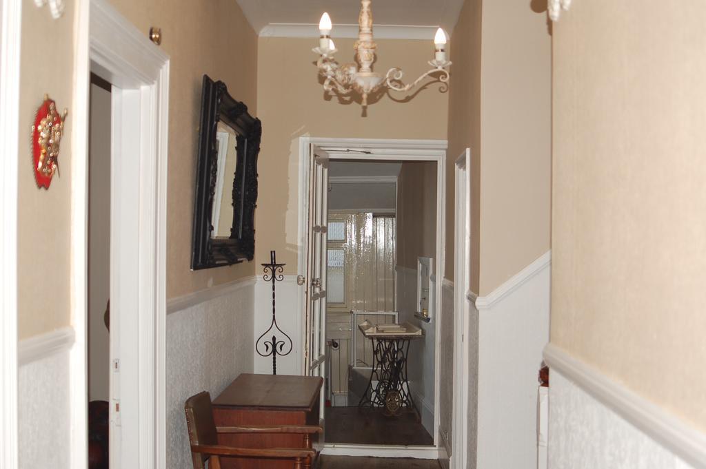 Knights Rest Bed & Breakfast Shanklin Dış mekan fotoğraf
