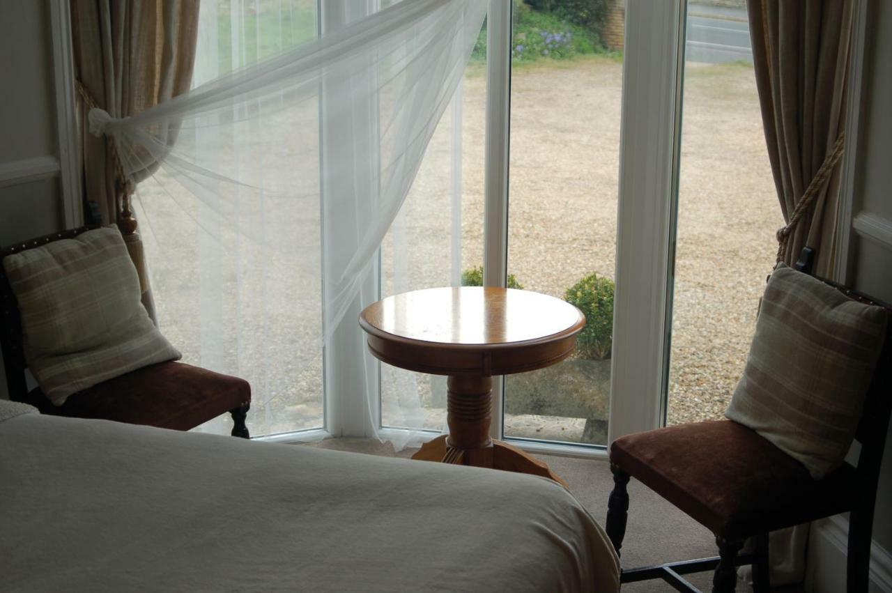 Knights Rest Bed & Breakfast Shanklin Dış mekan fotoğraf