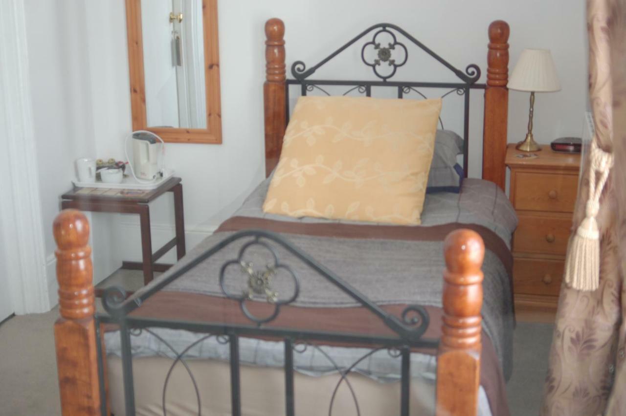 Knights Rest Bed & Breakfast Shanklin Dış mekan fotoğraf
