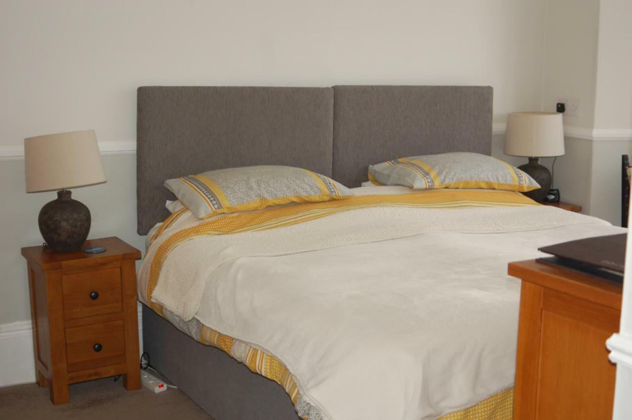 Knights Rest Bed & Breakfast Shanklin Dış mekan fotoğraf